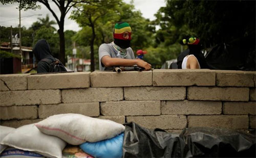 levantar barricadas en Nicaragua Asesinan a dos policías en Carazo, Nicaragua